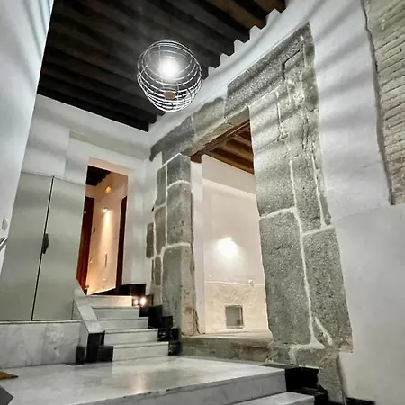 Duplex Catedral Con Parking Gratis