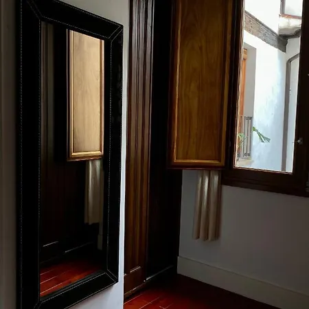 Apartment Duplex Catedral Con Parking Gratis