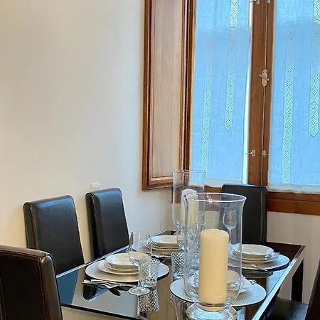 Duplex Catedral Con Parking Gratis *