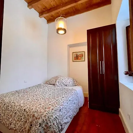 Duplex Catedral Con Parking Gratis דירה טולדו