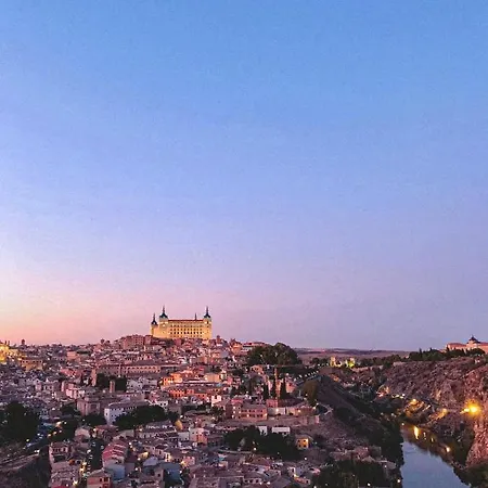 Duplex Catedral Con Parking Gratis *